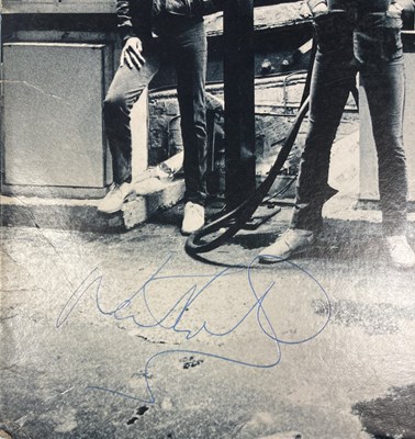 Lot 253 - UFO / WISHBONE ASH SIGNED SLEEVES