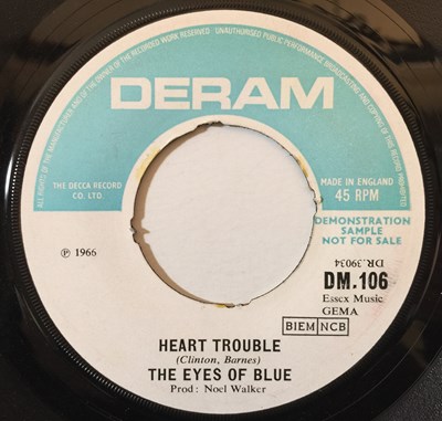 Lot 194 - THE EYES OF BLUE - HEART TROUBLE C/W UP AND DOWN 7" (ORIGINAL UK DEMO - DERAM DM 106)