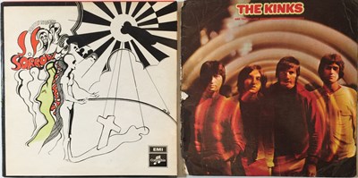 Lot 912 - THE KINKS/PRETTY THINGS - VILLAGE GREEN/S.F. SORROW LPs