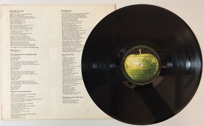 Lot 1182 - THE BEATLES - WHITE ALBUM LP (ORIGINAL UK STEREO PRESSING PCS 7067/7068 - NUMBER 0413957)