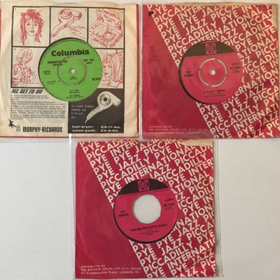 Lot 245 - THE KOOBAS - ORIGINAL UK 7" RELEASES