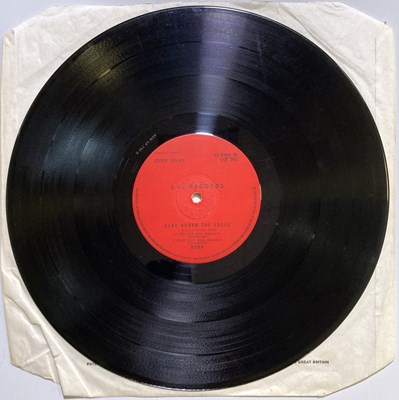 Lot 888 - DARK - DARK ROUND THE EDGES LP (ORIGINAL 1972 SELF-RELEASED COPY - BLACK/WHITE GATEFOLD SLEEVE - S.I.S. RECORDS SR 0102S)