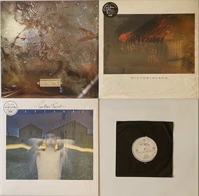 Lot 302 - COCTEAU TWINS - LPs