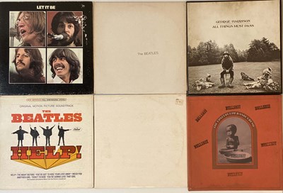 Lot 922 - SOLO BEATLES/BEATLES - LPs