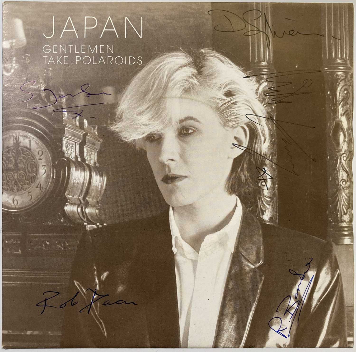 Lot 197 - JAPAN - GENTLEMEN TAKE POLAROIDS SIGNED 7".