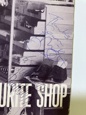 Lot 362 - STYLE COUNCIL - A SIGNED LP.