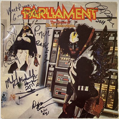 Lot 203 - PARLIAMENT FUNKADELIC - A SIGNED LP.