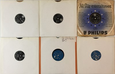 Lot 1128 - ELVIS PRESLEY - UK 78RPM COLLECTION