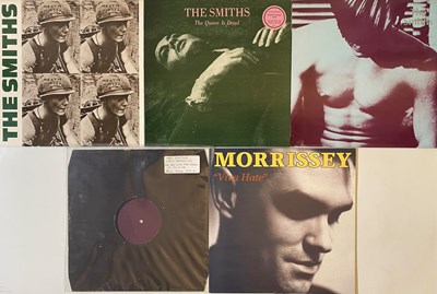 Lot 334 - THE SMITHS - LP/7" COLLECTION