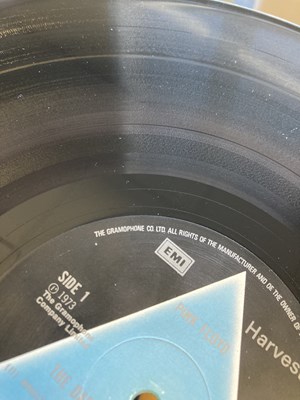 Lot 34 - PINK FLOYD - THE DARK SIDE OF THE MOON LP (1ST UK 'SOLID BLUE' COPY - SHVL 804)