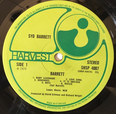 Lot 993 - SYD BARRETT - BARRETT LP (EARLY UK 'CROSSOVER' PRESSING - SHSP 4007)