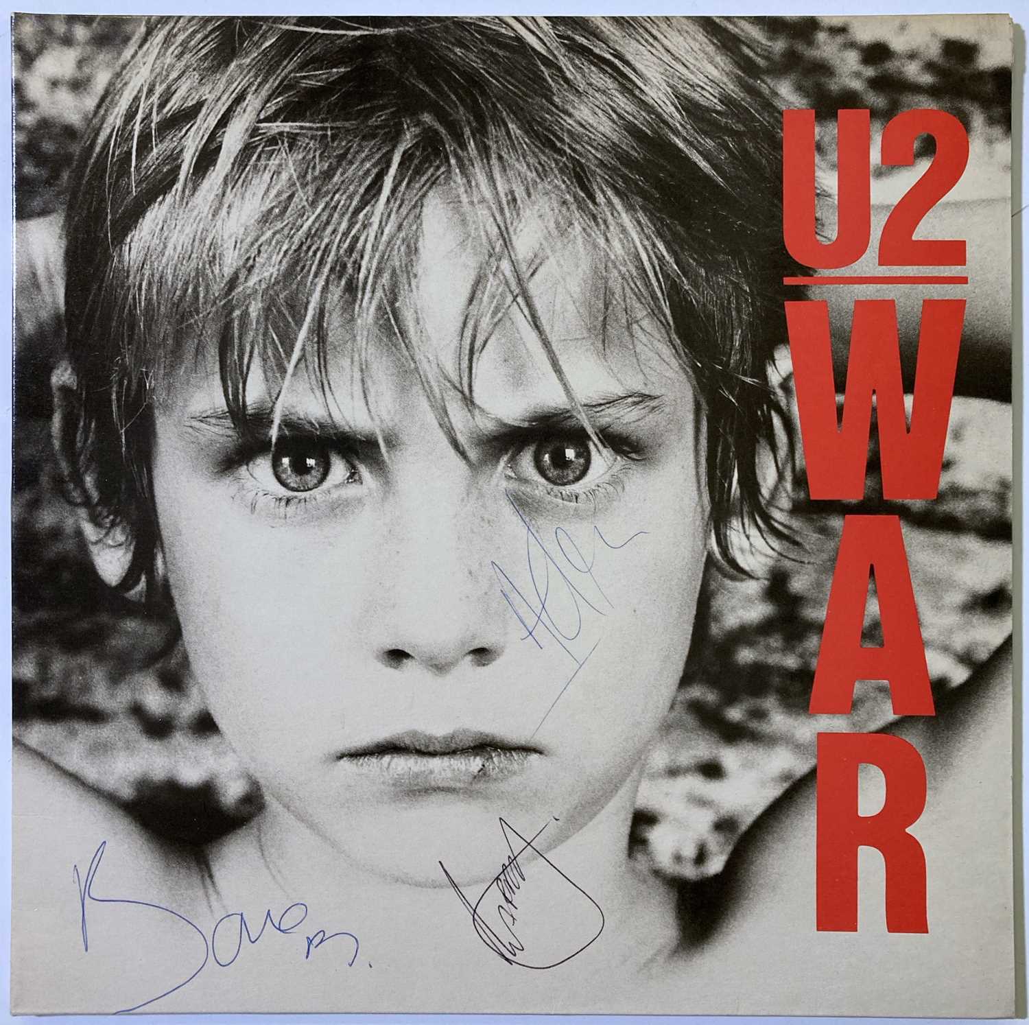 Lot 454 - U2 - WAR - A SIGNED LP.