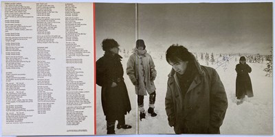 Lot 454 - U2 - WAR - A SIGNED LP.