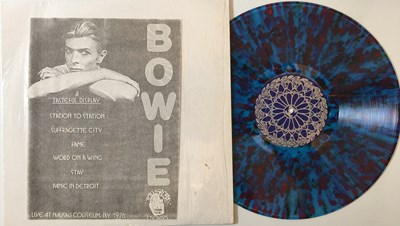 Lot 301 - DAVID BOWIE - A TASTEFUL DISPLAY LP (MULTI-COLOURED SPLATTER VINYL RELEASE)