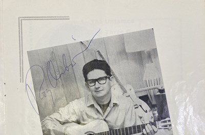 Lot 203 - ROY ORBISON - A SIGNED CONCERT PROGRAMME.