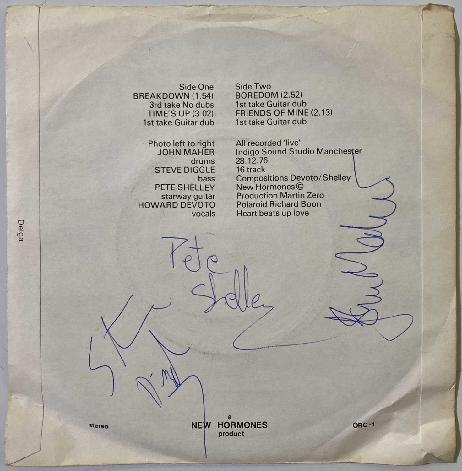 Lot 426 - BUZZCOCKS - SIGNED COPY OF SPIRAL SCRATCH.