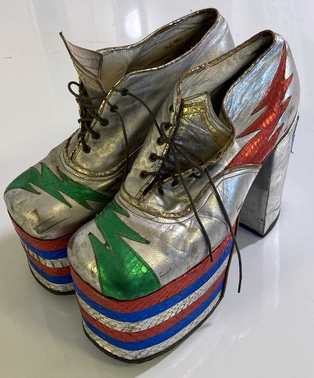 Lot 54 - VINTAGE 1970S ZIGGY STARDUST STYLE PLATFORM SHOES.