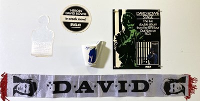 Lot 18 - DAVID BOWIE - MERCHANDISE AND PROMO ITEMS INC 1970S SILK SCARF.