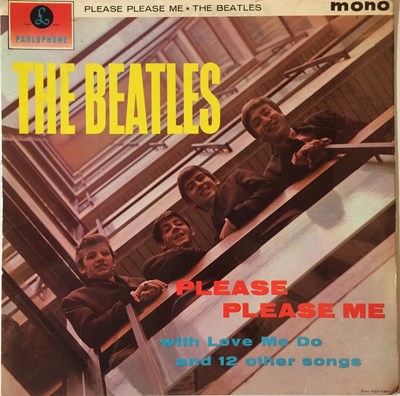 Lot 2 - THE BEATLES - PLEASE PLEASE ME LP (ORIGINAL UK MONO 'BLACK AND GOLD' PRESSING - PMC 1202).