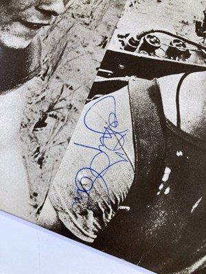 Lot 304 - THE SMITHS - FULLY SIGNED MEAT IS MURDER.