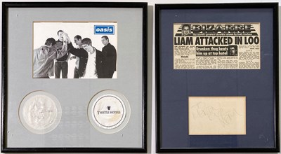 Lot 440 - OASIS - LIAM GALLAGHER  - SIGNED DISPLAYS