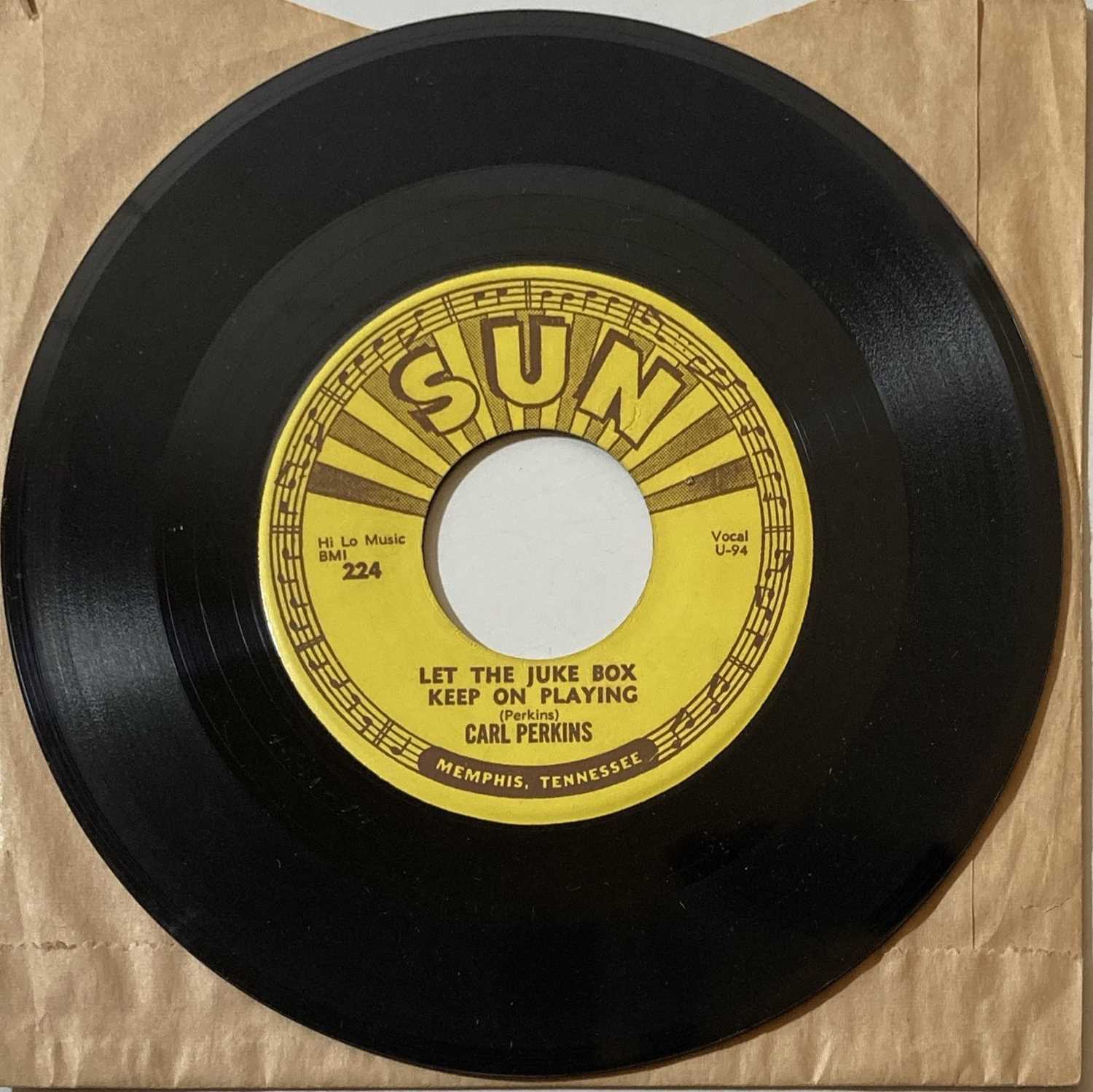 Lot 215 - SUN RECORDS COLLECTION - CARL PERKINS - LET THE JUKE BOX - SUN 224.