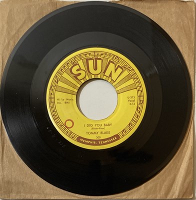 Lot 224 - SUN RECORDS COLLECTION - TOMMY BLAKE - I DIG YOU BABY - SUN 300.