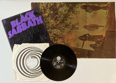 Lot 1024 - BLACK SABBATH - LPs