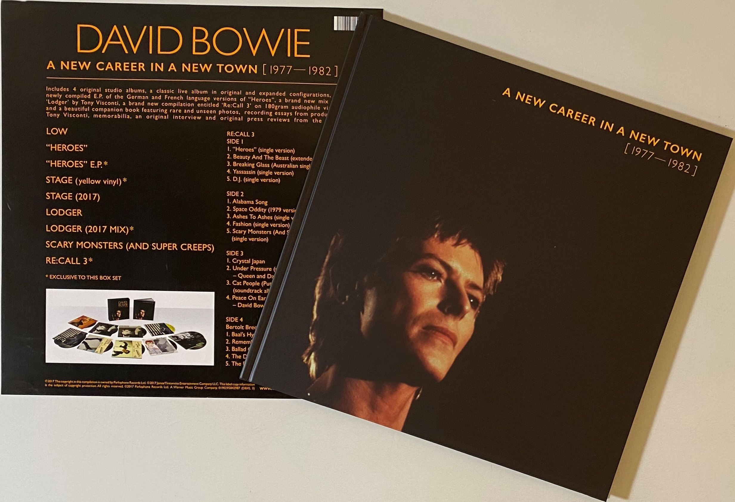 Lot 386 - DAVID BOWIE - A NEW CAREER IN A NEW TOWN