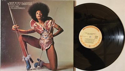 Lot 825 - BETTY DAVIS - LP RARITIES