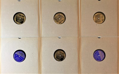 Lot 692 - JAZZ & BLUES US 78s - 'R TO V' LABELS