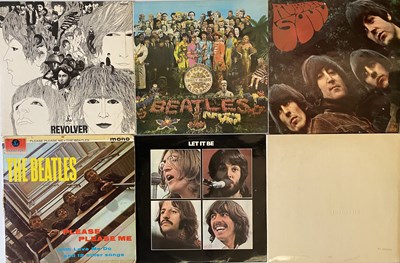 Lot 986 - THE BEATLES - LP COLLECTION (MAINLY EARLY/ORIGINAL UK STUDIO ALBUMS)