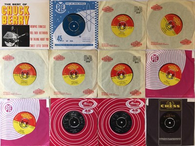 Lot 1098 - CHUCK BERRY/ ROCK N ROLL LEGENDS - 7" PACK