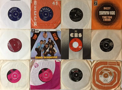 Lot 1232 - 60's BEAT & POP - 7" COLLECTION