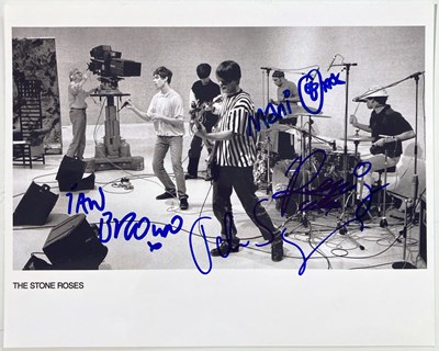 Lot 272 - THE STONE ROSES - FULLY SIGNED PHOTO.