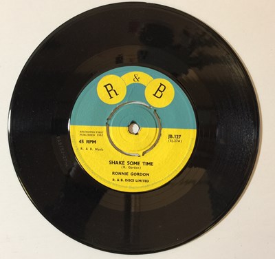 Lot 1313 - RONNIE GORDON - SHAKE SOME TIME/COMIN' HOME 7" (ORIGINAL UK COPY - R&B RECORDS JB 127)