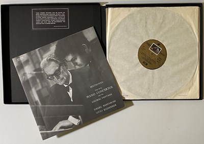 Lot 2 - JACQUELINE DU PRE AND RELATED - LPs