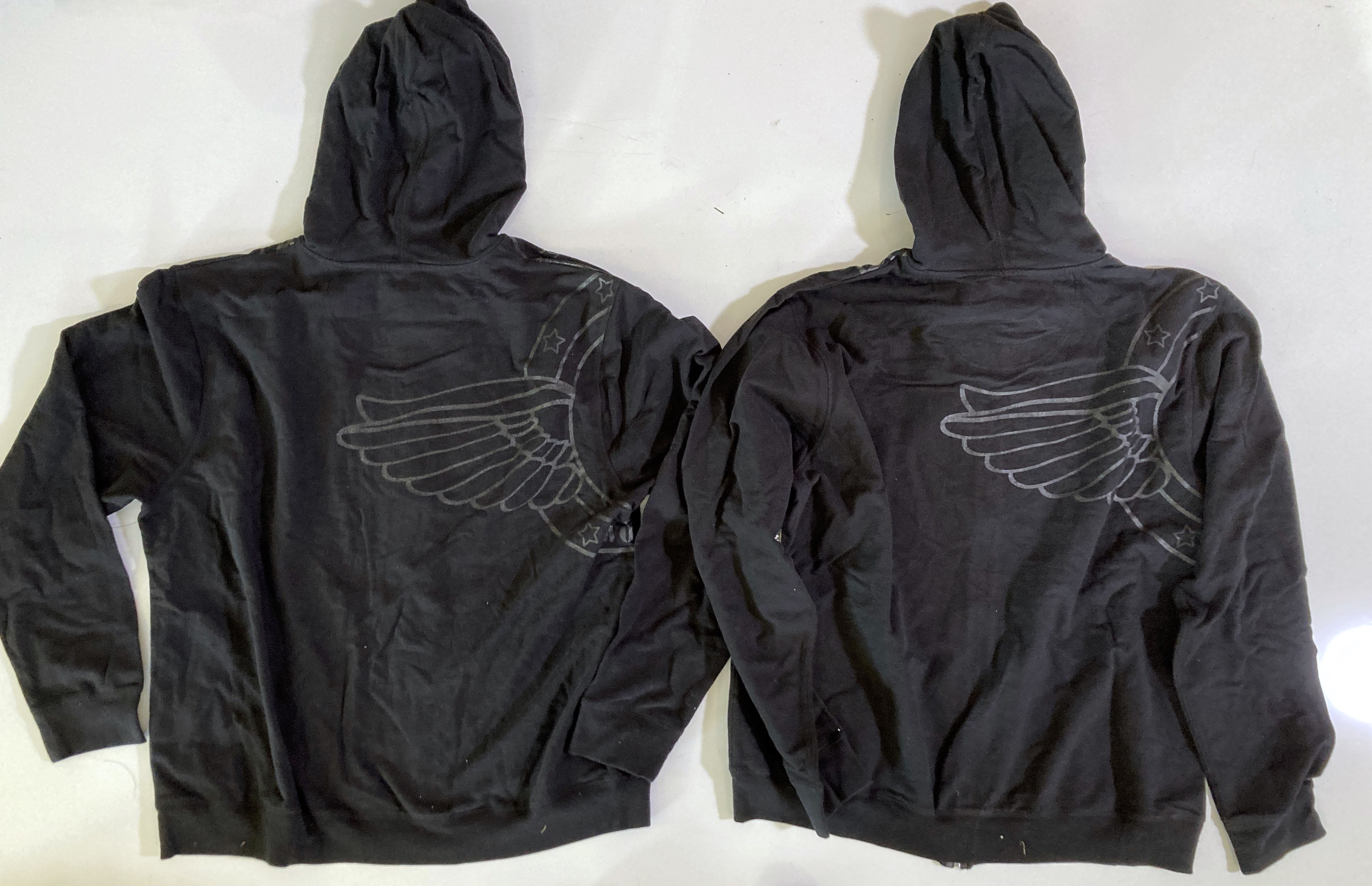 Lot 136 MUSIC CLOTHING GUITAR BRANDS.