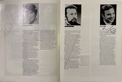 Lot 272 - CONCERT PROGRAMMES - SIGNED EXAMPLES INC SUTHERLAND / PAVAROTTI.