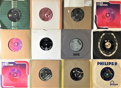 Lot 127 - 60's NORTHERN SOUL - 7" COLLECTION