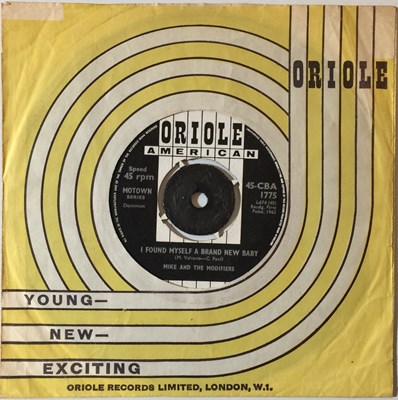 Lot 190 - MIKE AND THE MODIFIERS - I FOUND MYSELF A BRAND NEW BABY 7" (ORIGINAL UK COPY - ORIOLE 45-CBA 1775)