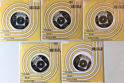 Lot 191 - ORIOLE RECORDS - ORIGINAL UK 7" 'TAMLA/MOTOWN' SERIES - 1962/1963