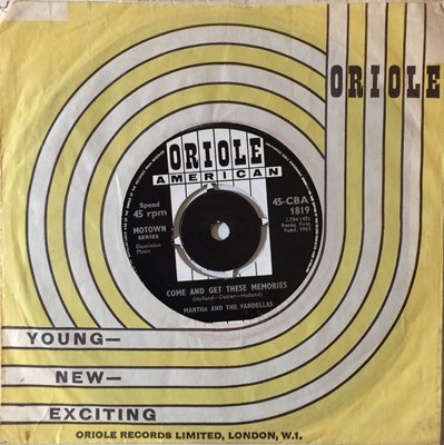 Lot 197 - MARTHA AND THE VANDELLAS - COME AND GET THESE MEMORIES 7" (ORIGINAL UK COPY - ORIOLE 45-CBA 1819)
