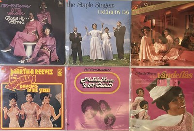 Lot 279 - CLASSIC SOUL - GIRL GROUPS - LP COLLECTION