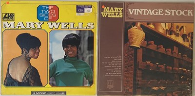 Lot 285 - MARY WELLS - LP COLLECTION