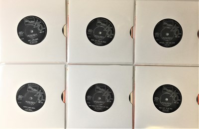 Lot 229 - TAMLA MOTOWN - 1965 UK 7" COLLECTION (TMG 539/40/41/42/43/45)