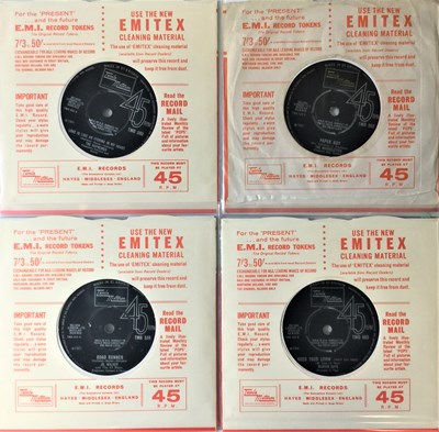 Lot 232 - TAMLA MOTOWN - 1966 UK 7" COLLECTION (TMG 559/560/562/563)