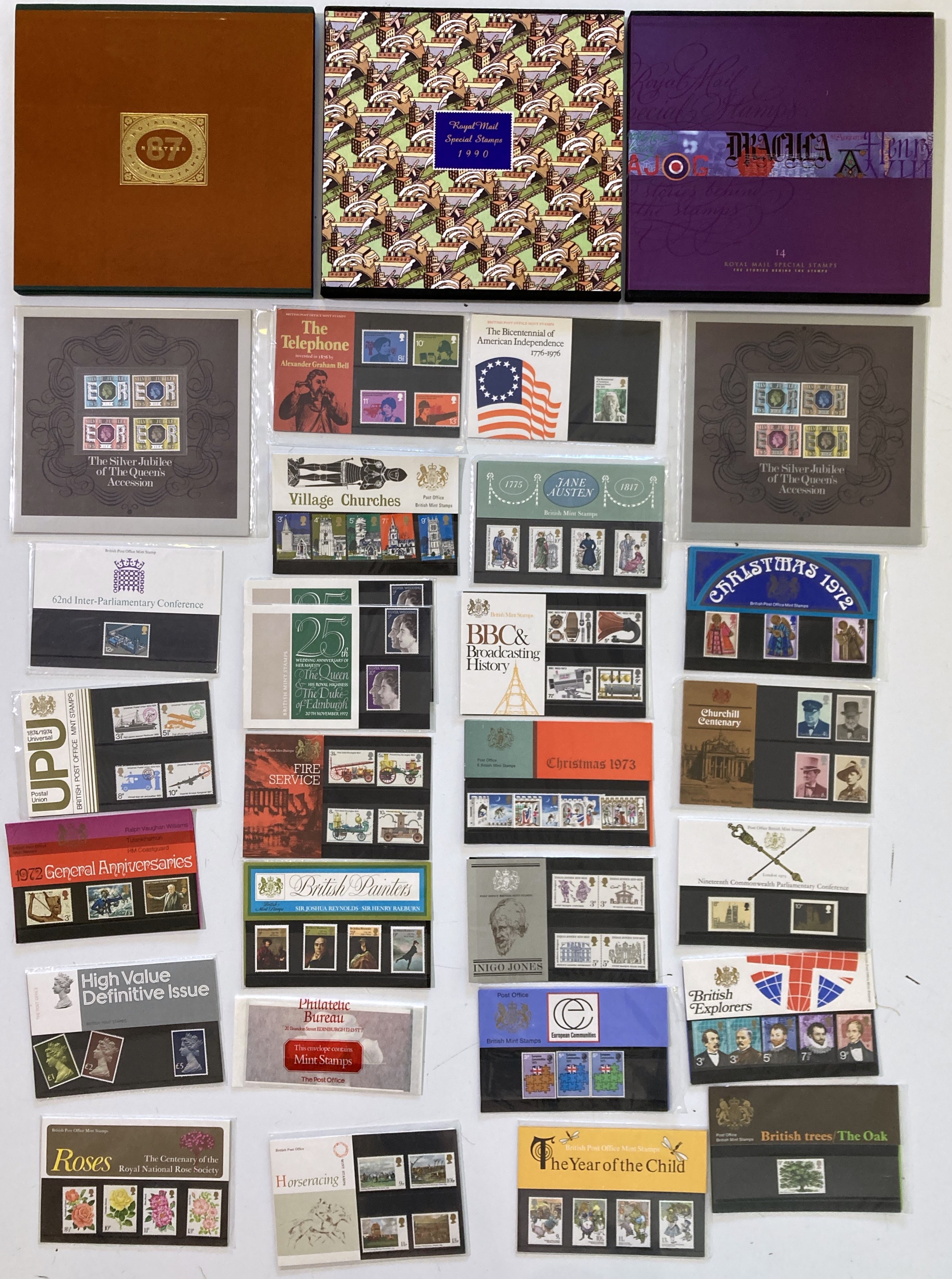 Lot 2 - STAMPS - PRESENTATION PACKS/SETS AND FIRST DAY