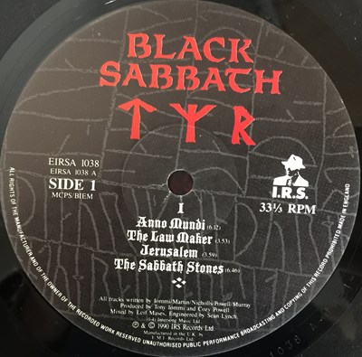 Lot 131 - BLACK SABBATH / MEGADETH - 1990 LP RARITIES