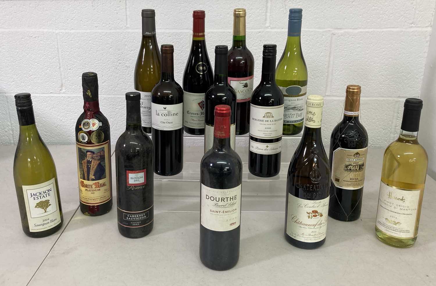 Lot 90 - MIXED WINES.